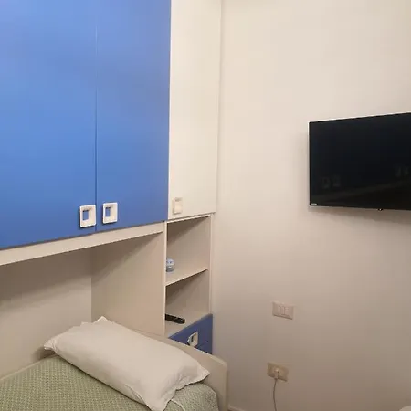 Agora