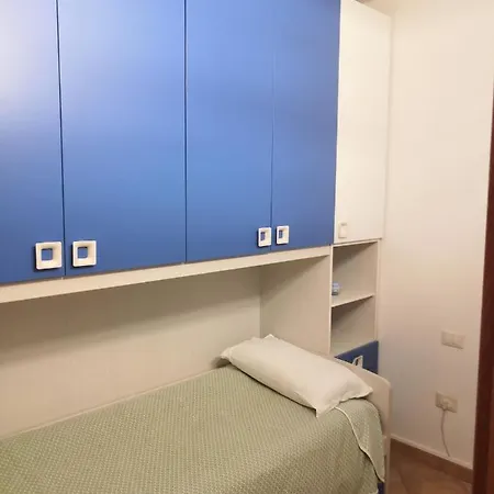 Agora
