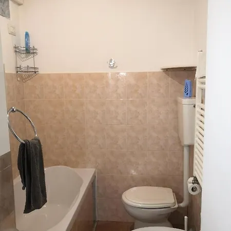 Agora Монтесильвано